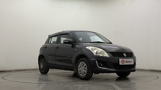 Used 2017 Maruti Suzuki Swift [2014-2017] VXI (O) Petrol Manual exterior RIGHT FRONT CORNER VIEW