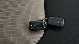 Used 2022 Toyota Glanza V Petrol Manual extra CAR KEY VIEW