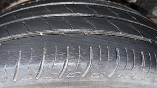 Used 2020 Renault Triber RXZ AMT Petrol Automatic tyres LEFT REAR TYRE TREAD VIEW