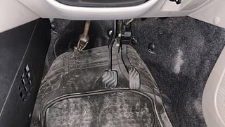 Used 2020 Renault Triber RXZ AMT Petrol Automatic interior PEDALS VIEW