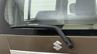 Used 2016 Maruti Suzuki Wagon R 1.0 [2015-2019] VXI AMT Petrol Automatic top_features Rear wiper