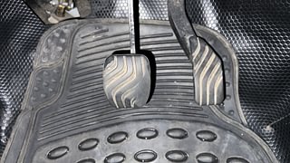Used 2019 Datsun Redi-GO [2015-2019] S 1.0 AMT Petrol Automatic interior PEDALS VIEW