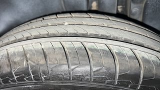 Used 2013 Maruti Suzuki Swift [2011-2017] VDi Diesel Manual tyres LEFT REAR TYRE TREAD VIEW