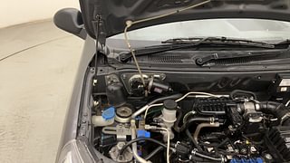Used 2016 Maruti Suzuki Alto 800 [2016-2019] LXI CNG (outside fitted) Petrol+cng Manual engine ENGINE RIGHT SIDE HINGE & APRON VIEW