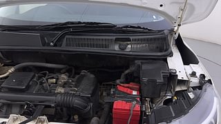 Used 2021 Renault Triber [2019-2021] RXL AMT Petrol Automatic engine ENGINE LEFT SIDE HINGE & APRON VIEW