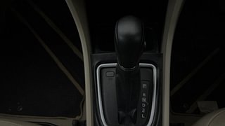 Used 2020 Maruti Suzuki Ciaz Alpha AT Petrol Petrol Automatic interior GEAR  KNOB VIEW