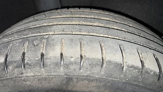 Used 2020 Toyota Glanza [2019-2022] G Petrol Manual tyres RIGHT REAR TYRE TREAD VIEW