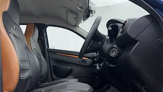 Used 2017 Renault Kwid [2015-2019] 1.0 RXT AMT Petrol Automatic interior RIGHT SIDE FRONT DOOR CABIN VIEW