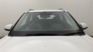 Used 2022 Hyundai Venue SX (O) 1.5 CRDi Diesel Manual exterior FRONT WINDSHIELD VIEW