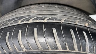 Used 2011 Hyundai i20 [2008-2012] Sportz 1.2 Petrol Manual tyres LEFT REAR TYRE TREAD VIEW