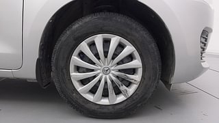 Used 2020 Maruti Suzuki Swift [2017-2021] VXi Petrol Manual tyres RIGHT FRONT TYRE RIM VIEW