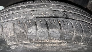 Used 2021 Renault Triber [2019-2021] RXL AMT Petrol Automatic tyres RIGHT REAR TYRE TREAD VIEW