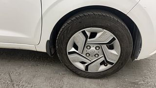 Used 2020 Hyundai Aura S 1.2 AMT Petrol Petrol Automatic tyres RIGHT FRONT TYRE RIM VIEW
