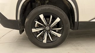 Used 2020 mg-motors Hector 1.5 Sharp DCT Petrol Automatic tyres RIGHT REAR TYRE RIM VIEW
