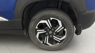 Used 2022 Maruti Suzuki Brezza ZXI Plus AT Petrol Automatic tyres LEFT REAR TYRE RIM VIEW