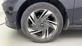 Used 2020 Hyundai New i20 Asta 1.0 Turbo IMT Petrol Manual tyres LEFT FRONT TYRE RIM VIEW