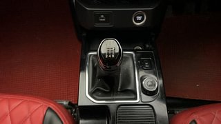 Used 2021 Renault Kiger RXZ 1.0 Turbo MT Petrol Manual interior GEAR  KNOB VIEW