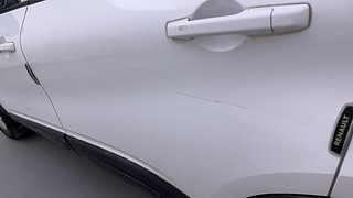 Used 2021 Renault Triber [2019-2021] RXL AMT Petrol Automatic dents MINOR SCRATCH