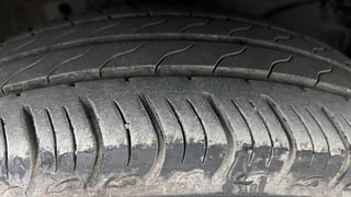Used 2022 Honda Amaze 1.2 VX CVT i-VTEC Petrol Automatic tyres RIGHT FRONT TYRE TREAD VIEW