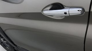 Used 2022 Maruti Suzuki XL6 [2019-2022] Alpha AT Petrol Petrol Automatic dents MINOR SCRATCH