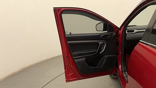 Used 2021 Renault Kiger RXZ 1.0 Turbo MT Petrol Manual interior LEFT FRONT DOOR OPEN VIEW