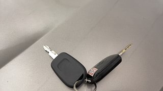 Used 2018 Renault Kwid [2015-2019] 1.0 RXT AMT Opt Petrol Automatic extra CAR KEY VIEW