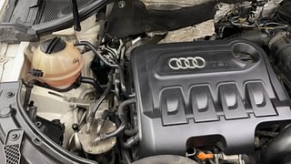 Used 2013 Audi Q3 [2012-2015] 2.0 TDI quattro Dynamic Diesel Automatic engine ENGINE RIGHT SIDE VIEW