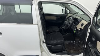 Used 2017 Maruti Suzuki Wagon R 1.0 [2010-2019] VXi Petrol + CNG (Outside Fitted) Petrol+cng Manual interior RIGHT SIDE FRONT DOOR CABIN VIEW
