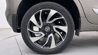 Used 2020 Toyota Glanza [2019-2022] G Petrol Manual tyres RIGHT REAR TYRE RIM VIEW