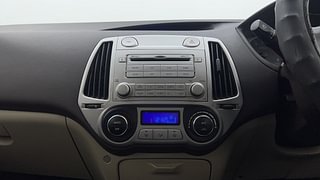 Used 2011 Hyundai i20 [2008-2012] Sportz 1.2 Petrol Manual interior MUSIC SYSTEM & AC CONTROL VIEW