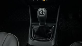 Used 2024 Tata Punch Adventure Rhythm Pack MT Petrol Manual interior GEAR  KNOB VIEW