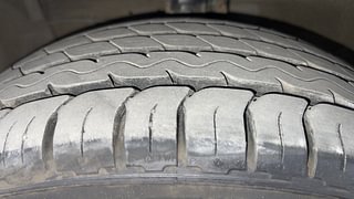 Used 2020 Maruti Suzuki Ciaz Alpha AT Petrol Petrol Automatic tyres LEFT FRONT TYRE TREAD VIEW