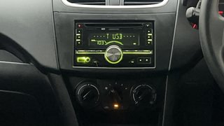Used 2014 Maruti Suzuki Swift [2011-2017] VXi Petrol Manual interior MUSIC SYSTEM & AC CONTROL VIEW