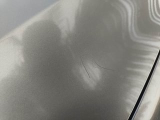 Used 2019 Renault Kwid [2016-2019] 1.0 RXT Petrol Manual dents MINOR SCRATCH