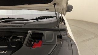 Used 2020 mg-motors Hector 1.5 Sharp DCT Petrol Automatic engine ENGINE LEFT SIDE HINGE & APRON VIEW