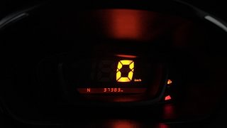 Used 2017 Renault Kwid [2015-2019] 1.0 RXT AMT Petrol Automatic interior CLUSTERMETER VIEW