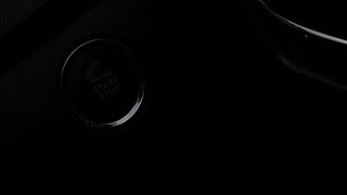 Used 2019 maruti-suzuki Baleno Zeta CVT Petrol Petrol Automatic top_features Keyless start