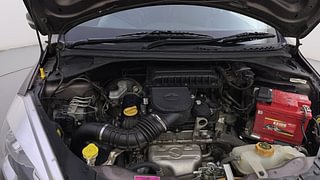 Used 2019 Tata Tiago [2016-2020] Revotron XZA AMT Petrol Automatic engine ENGINE RIGHT SIDE HINGE & APRON VIEW