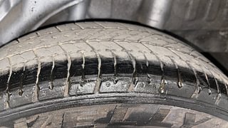 Used 2013 Honda Brio [2011-2016] S MT Petrol Manual tyres LEFT REAR TYRE TREAD VIEW