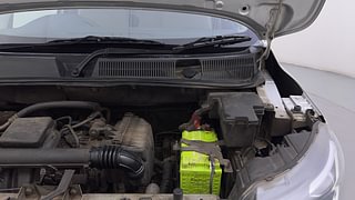 Used 2020 Renault Triber RXZ AMT Petrol Automatic engine ENGINE LEFT SIDE HINGE & APRON VIEW