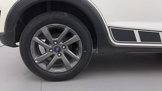 Used 2020 Ford Freestyle [2017-2021] Titanium 1.2 Petrol Manual tyres RIGHT REAR TYRE RIM VIEW