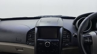 Used 2018 Mahindra XUV500 W6 AT Diesel Automatic top_features Integrated (in-dash) music system