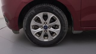 Used 2016 Ford Figo Aspire Titanium1.5 TDCi Diesel Manual tyres LEFT FRONT TYRE RIM VIEW