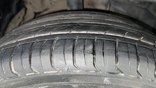 Used 2020 MG Motors Hector Plus Sharp 1.5 Petrol Turbo Hybrid MT 6-STR Petrol Manual tyres RIGHT FRONT TYRE TREAD VIEW