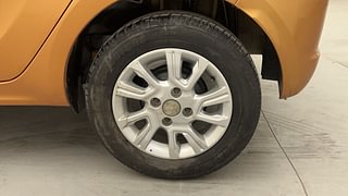 Used 2018 Tata Tiago [2016-2020] Revotron XZA AMT Petrol Automatic tyres LEFT REAR TYRE RIM VIEW