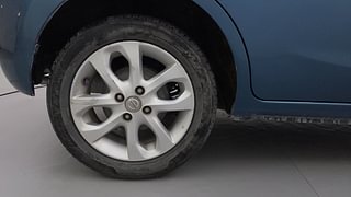 Used 2016 Nissan Micra [2013-2020] XV CVT Petrol Automatic tyres RIGHT REAR TYRE RIM VIEW