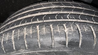 Used 2015 Maruti Suzuki Baleno [2015-2019] Alpha Petrol Petrol Manual tyres LEFT REAR TYRE TREAD VIEW