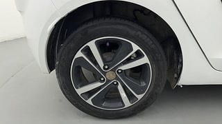 Used 2023 Tata Altroz XZ Plus (S) 1.2l iCNG Petrol+cng Manual tyres RIGHT REAR TYRE RIM VIEW