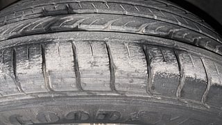 Used 2017 Honda WR-V [2017-2020] i-DTEC VX Diesel Manual tyres LEFT FRONT TYRE TREAD VIEW