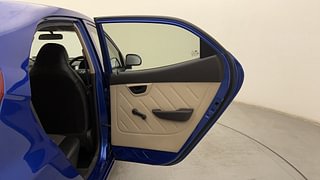 Used 2012 Hyundai Eon [2011-2018] Era Petrol Manual interior RIGHT REAR DOOR OPEN VIEW